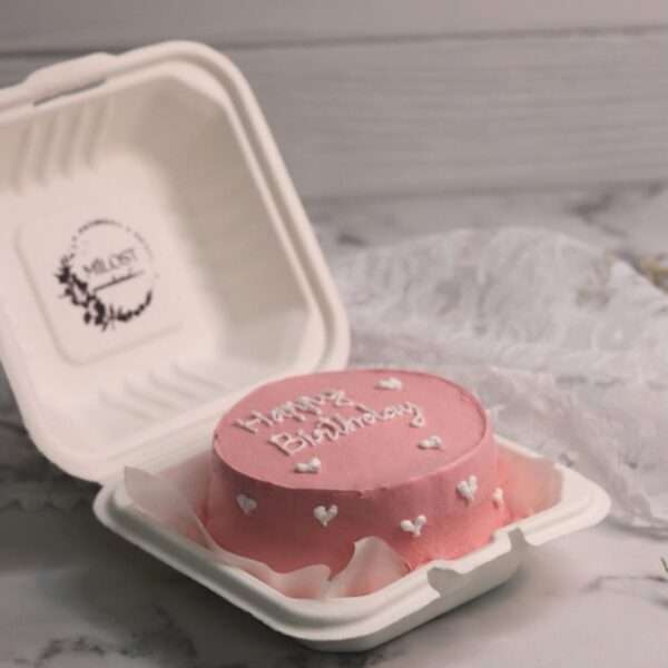 Pink bentto cake with heart design